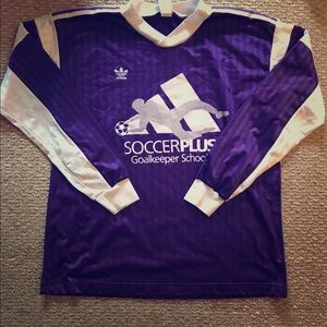 Vintage 1980s Men’s XL purple goalkeeper jersey
